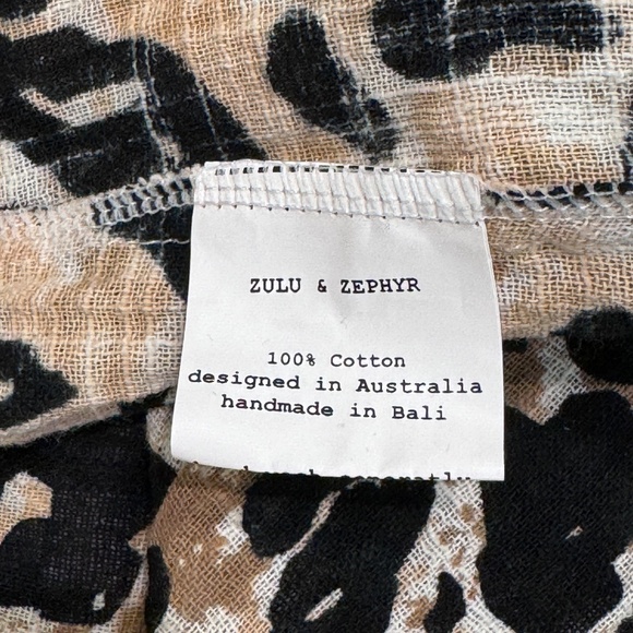 Zulu & Zephyr Leopard Top & Pant Set - Small - Picture 9 of 10